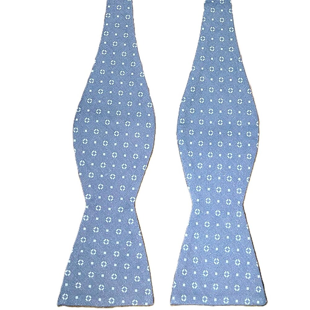 The Tie Bar Set of 3 Bow Ties Cotton Linen Silk Silver Gray Blue Geometric - Picture 14 of 15